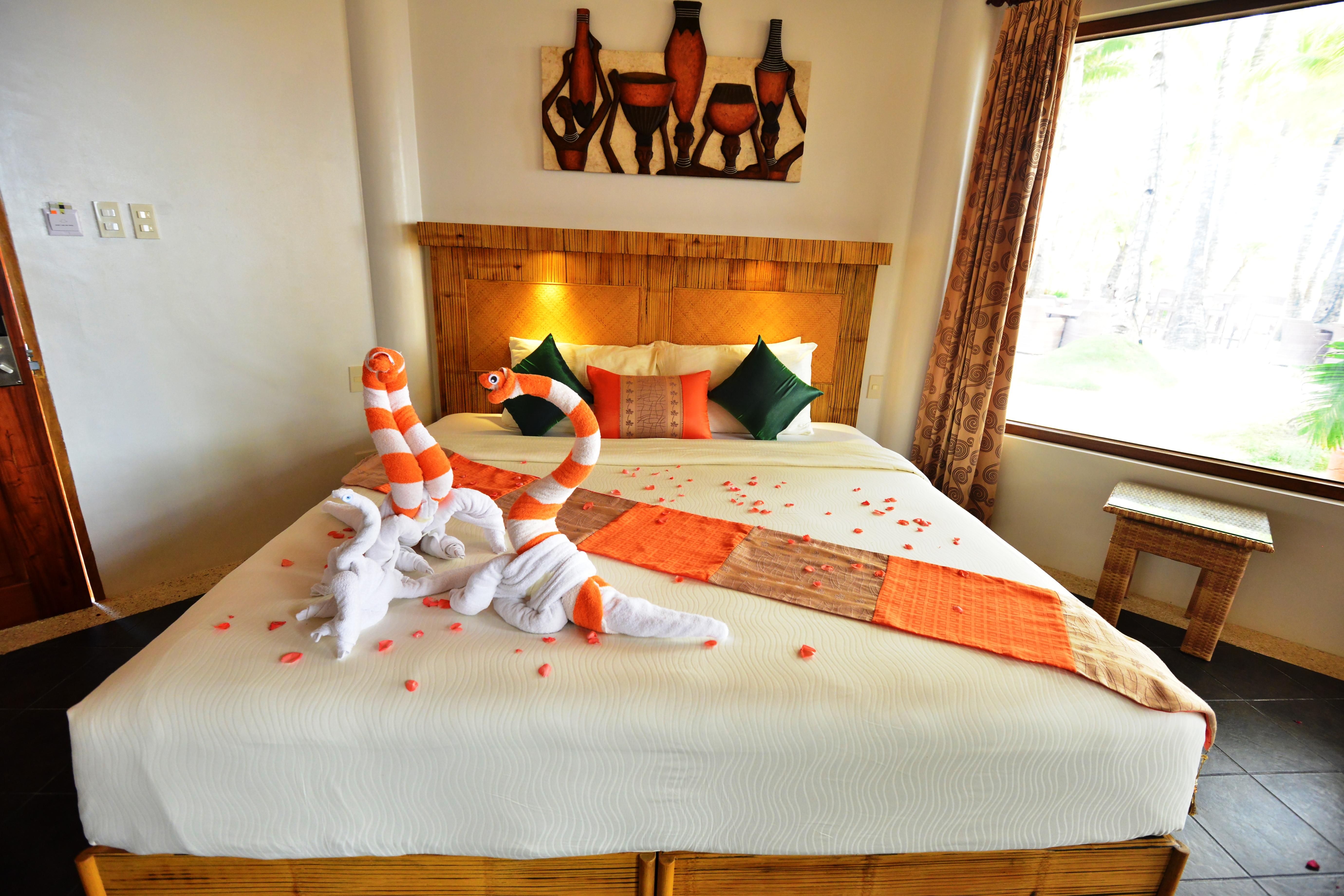 แอมบาสเดอร์ อิน พาราไดซ์ Hotel Balabag  ภายนอก รูปภาพ