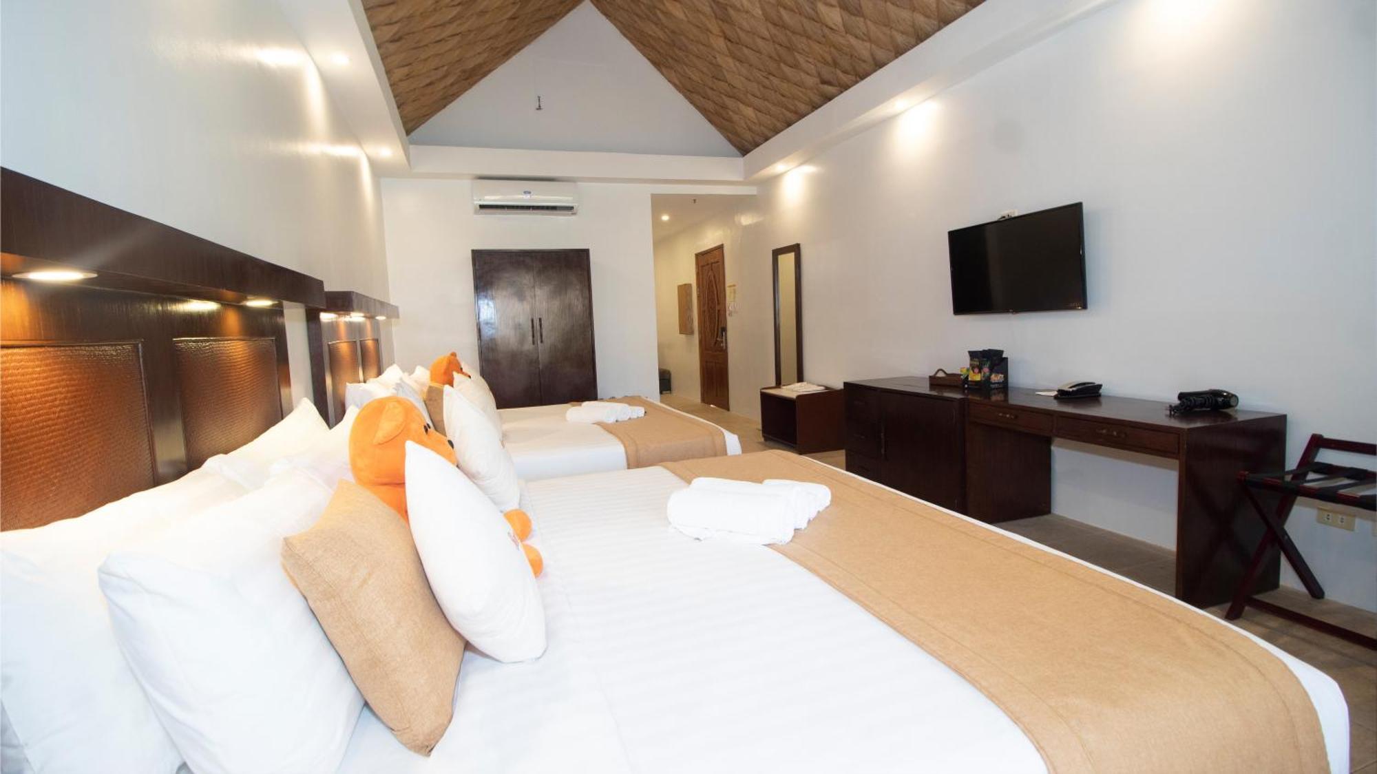 แอมบาสเดอร์ อิน พาราไดซ์ Hotel Balabag  ภายนอก รูปภาพ Deluxe Room
